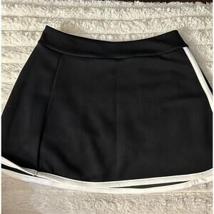 Arizona Jean Co. Women's Black Activewear Skort Size L